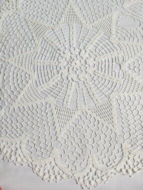 HAND CROCHET CENTERPIECE OR ACCENT